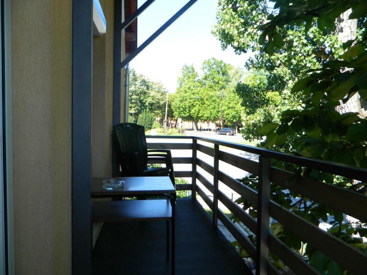 Greento Apartman Balatonfoldvar Exterior photo